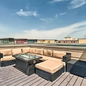  Holiday home Abode With Rooftop Deck And Views United States