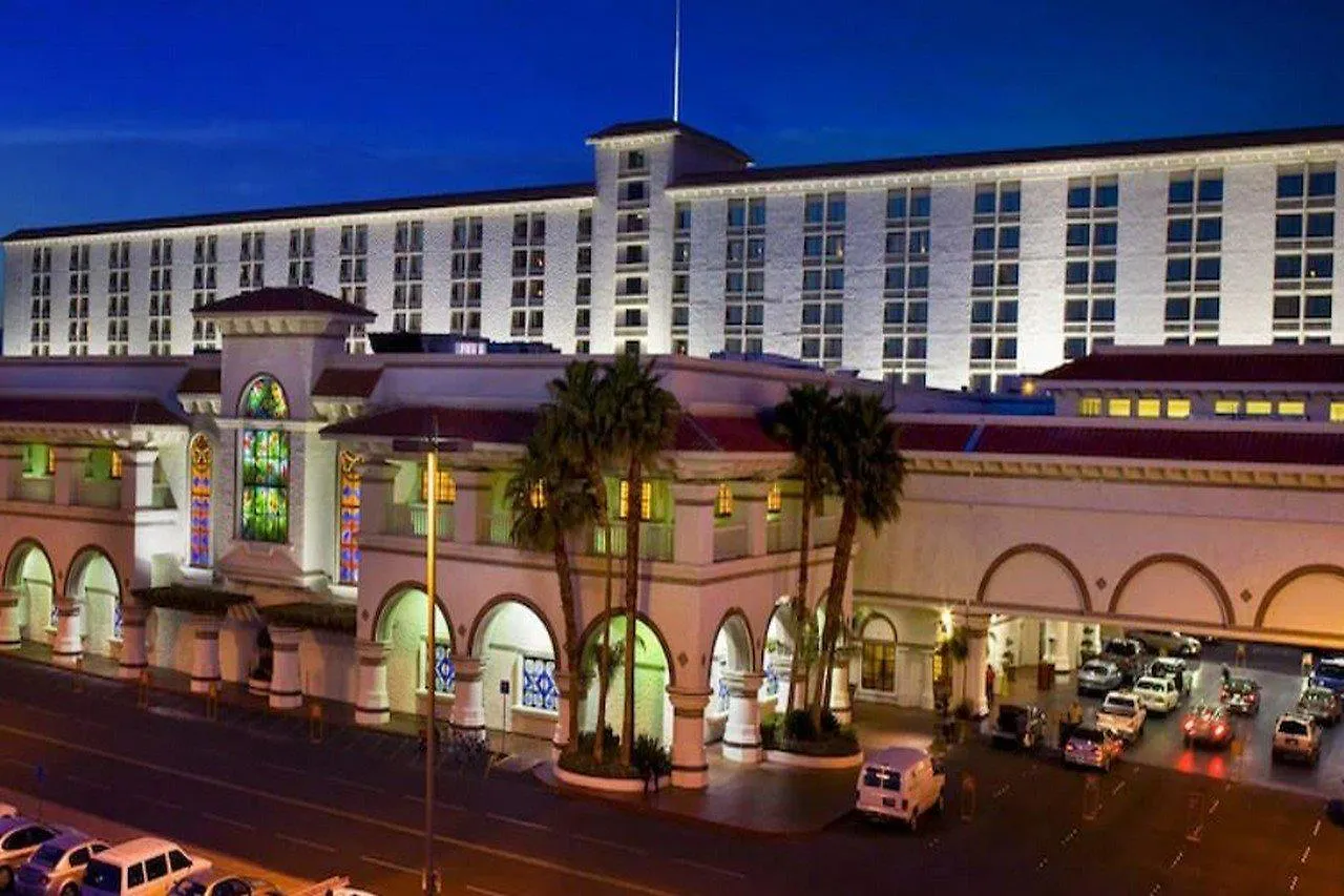 Gold Coast Hotel And Casino Las Vegas Resort