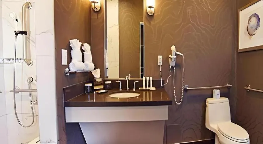Gold Coast Hotel And Casino Las Vegas Resort
